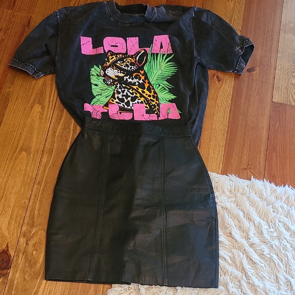 Vintage Black Leather Mini Skirt Size 7 Small Made In India